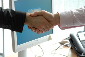 Ventajas de contratar una gestoría online low-cost